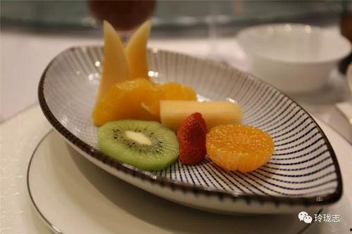 黑蜜瓜可以吃吗,美味与营养并存的夏日佳果